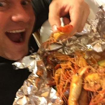 Alegrias Seafood - Seafood Near Me - Chicago, Illinois