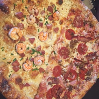 Mellow Mushroom - Bayou Blue & Mighty Meaty - Pizza Near Me - Arlington, Texas