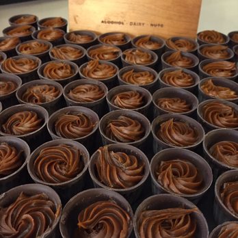 Dark Sugars Chocolates - Chocolatiers & Shops Near Me - London, XGL