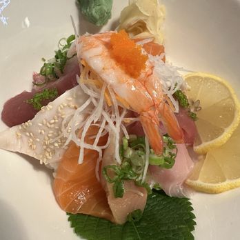 Aoki Sushi & Grill - Chirashi bowl - Japanese Near Me - Seattle, Washington Aoki Sushi & Grill - Chirashi bowl - Japanese Near Me - Seattle, Washington