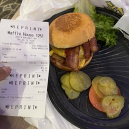 10$ even for a bacon burger ?!? Ridiculous! Bacon Angus Cheeseburger (1/4 Lb.) 10$ even for a bacon burger ?!? Ridiculous! Bacon Angus Cheeseburger (1/4 Lb.)