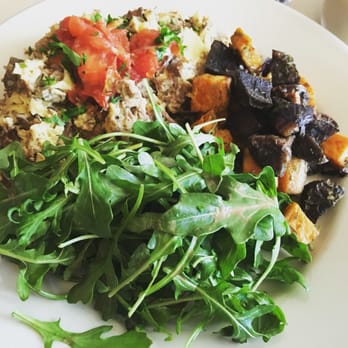 Julia's - Delicious Steak and Egg Scramble - New American Near Me - Ridgewood, New York