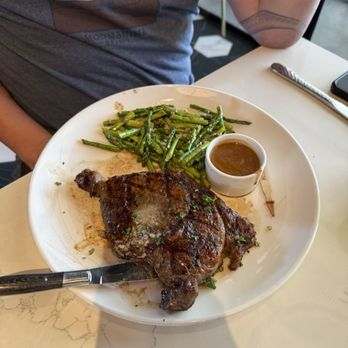 Dapper Dine & Lounge - Ribeye with asparagus - Cocktail Bars Near Me - Riverside, California