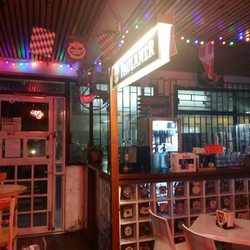 La Cervecería del Puerto - Imstalaciones y barra
