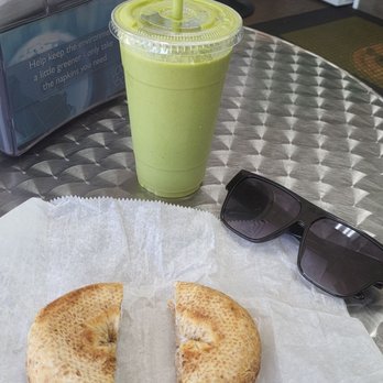 Lulu's Organic - Health Markets Near Me - Lindenhurst, New York