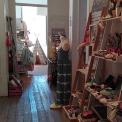 Coimbra Concept Store - If you´re into clothes & all things beautiful, this is your place :o)