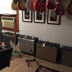 Baton Rouge Music Exchange - Baton Rouge Music Exchange Showroom