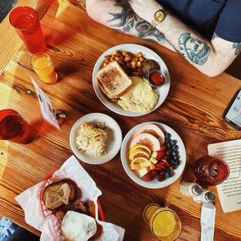 The Silver Dollar - brunch - Southern Near Me - Louisville, Kentucky The Silver Dollar - brunch - Southern Near Me - Louisville, Kentucky