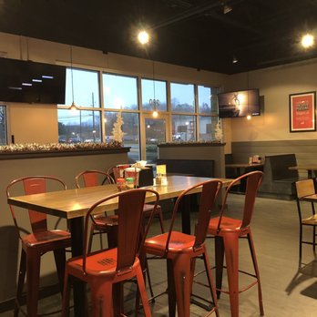 Johnny's New York Style Pizza - Plenty of seating, although I am not a fan of the metal chairs. - Italian Near Me - Buford, Georgia