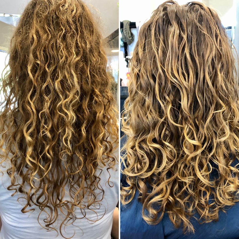 Nancy The Curl Girl Logo