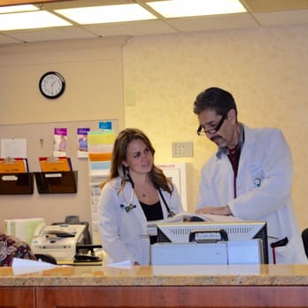 Vernon Manor - Our Recover Right program delivers the highest quality care with compassion and understanding - Rehabilitation Center Near Me - Vernon Rockville, Connecticut Vernon Manor - Our Recover Right program delivers the highest quality care with compassion and understanding - Rehabilitation Center Near Me - Vernon Rockville, Connecticut