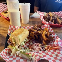 Paul's Place Sandwich Shop - Turkey bacon avacado