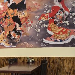 Okinawa Sushi And Steak House - Tasteful colorful atmosphere
