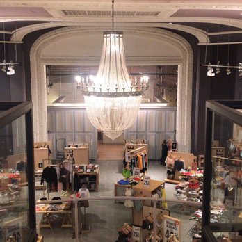 Urban Outfitters - Women's Clothing Near Me - Charleston, South Carolina Urban Outfitters - Women's Clothing Near Me - Charleston, South Carolina
