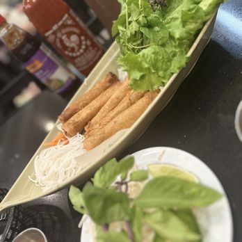 Pho Vina - Crispy Vietnamese Eggrolls (CG) - Vietnamese Near Me - Anaheim, California