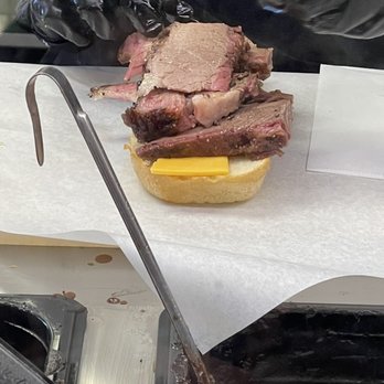 Harris BBQ - Brisket sandwich - Barbeque Near Me - Coalinga, California Harris BBQ - Brisket sandwich - Barbeque Near Me - Coalinga, California