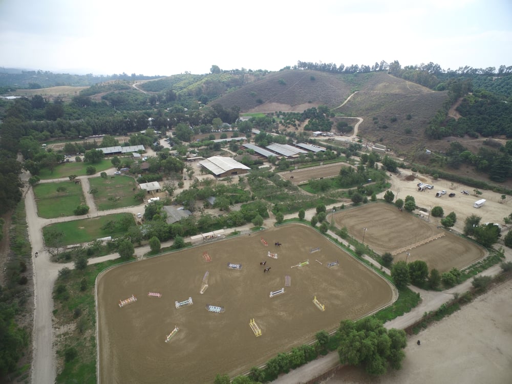 NONA GREEN AGOURA HORSE PROPERTY Updated June 2024 Contact Agent