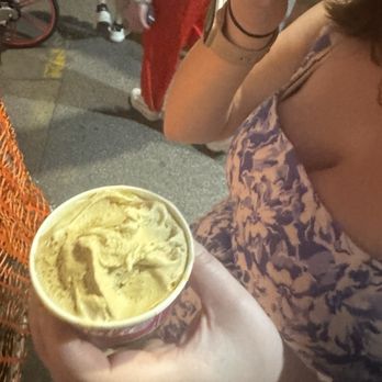 La Strega Nocciola - Ice Cream & Frozen Yogurt Near Me - Florence, FI
