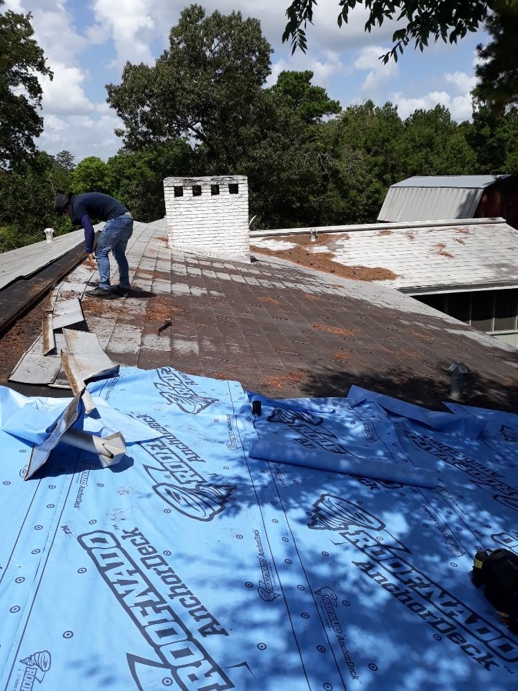 Slide of Roger Roofing