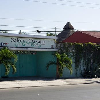 Salón Oaxaca - Fachada - Party & Event Planning Near Me - Cancún, ROO
