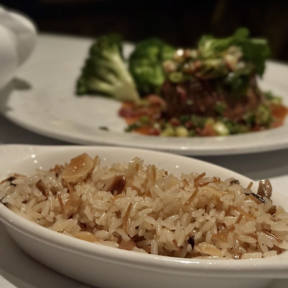 Dal Rae Restaurant - Steakhouses Near Me - Pico Rivera, California