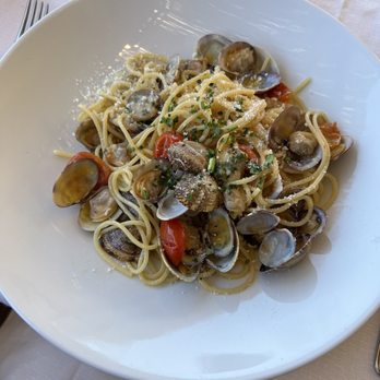 Panorama - Clams and pasta - Pizza Near Me - Capri, NA Panorama - Clams and pasta - Pizza Near Me - Capri, NA