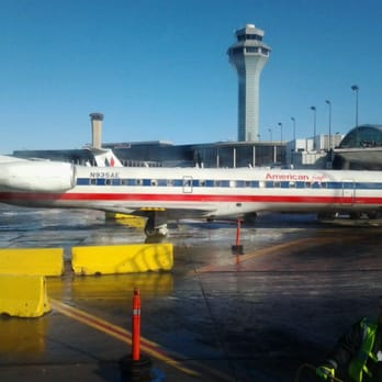 American Airlines - Airlines Near Me - Chicago, Illinois