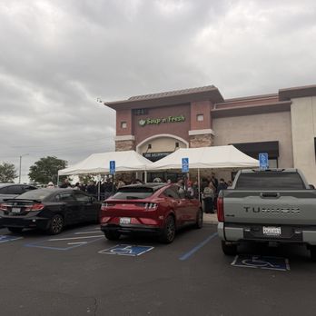 Soup 'n Fresh - Line under the tents, expect at least a 45-1hour. - Buffets Near Me - Chino Hills, California