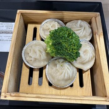 Bakery 1908 - Shanghai dumplings - Bakeries Near Me - Orlando, Florida