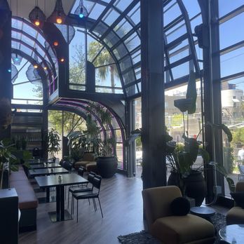 Moon Pie Pizza & Patio - Inside - Bars Near Me - Phoenix, Arizona