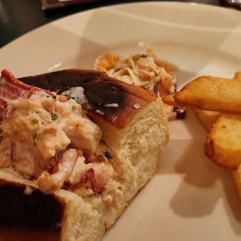 Maxine's On Shine - Lobster roll - New American Near Me - Orlando, Florida Maxine's On Shine - Lobster roll - New American Near Me - Orlando, Florida