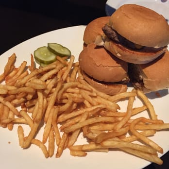 Yard House - Sliders - New American Near Me - Indianapolis, Indiana Yard House - Sliders - New American Near Me - Indianapolis, Indiana