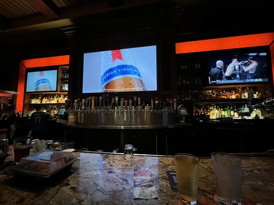BJ's Restaurant & Brewhouse by null