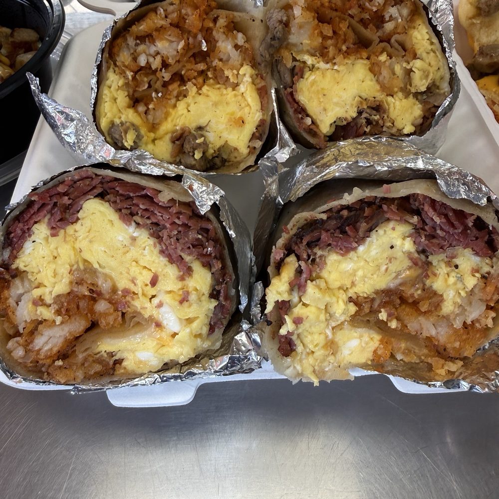 Bread & Breakfast - Burbank - Breakfast & Brunch Near Me - Burbank, California Bread & Breakfast - Burbank - Breakfast & Brunch Near Me - Burbank, California