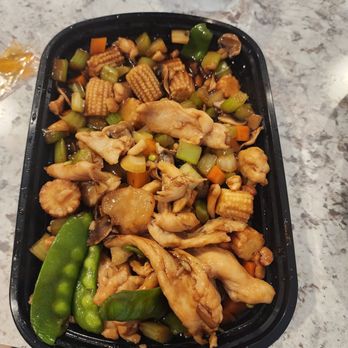 China Wok - Cashew chicken - Chinese Near Me - Pingree Grove, Illinois China Wok - Cashew chicken - Chinese Near Me - Pingree Grove, Illinois