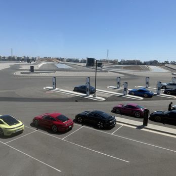 Porsche Experience Center Los Angeles - Cars ready to go on the track - Racing Experience Near Me - Carson, California Porsche Experience Center Los Angeles - Cars ready to go on the track - Racing Experience Near Me - Carson, California