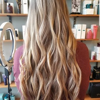 Mane Salon - Thanks Kelsey! I love my new hair! - Hair Salons Near Me - Chicago, Illinois