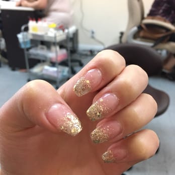 Jasmine Spa Nails - Sparkly nails - Nail Salons Near Me - Pasadena, California