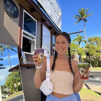 Early Bird Coffee - Vietnamese Ube Coffee and Matcha with Strawberry - Coffee & Tea Near Me - Kihei, Hawaii