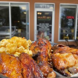 Mangos Cafe And Specialty store