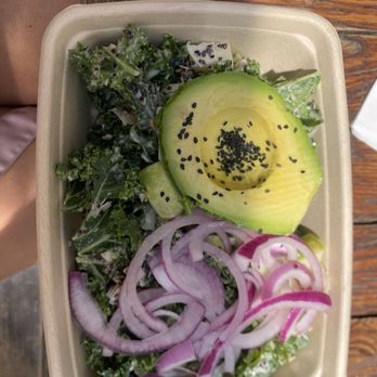 Hutch & Waldo - Crispy Quinoa & Kale Salad - Coffee & Tea Near Me - New York, New York Hutch & Waldo - Crispy Quinoa & Kale Salad - Coffee & Tea Near Me - New York, New York