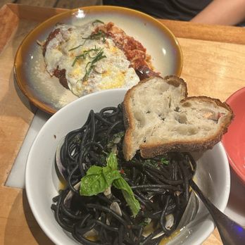 Aunt Jake's - Squid ink bucatini, chicken parm - Italian Near Me - New York, New York Aunt Jake's - Squid ink bucatini, chicken parm - Italian Near Me - New York, New York