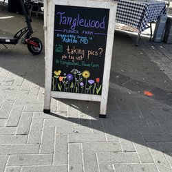 Half Street Central Farm Market - Tanglewood Flower Farm