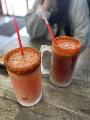 Emporio Sushi & Mariscos by null