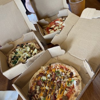 GB Brew - Pizza & Pints - Beer Bar Near Me - Granite Bay, California