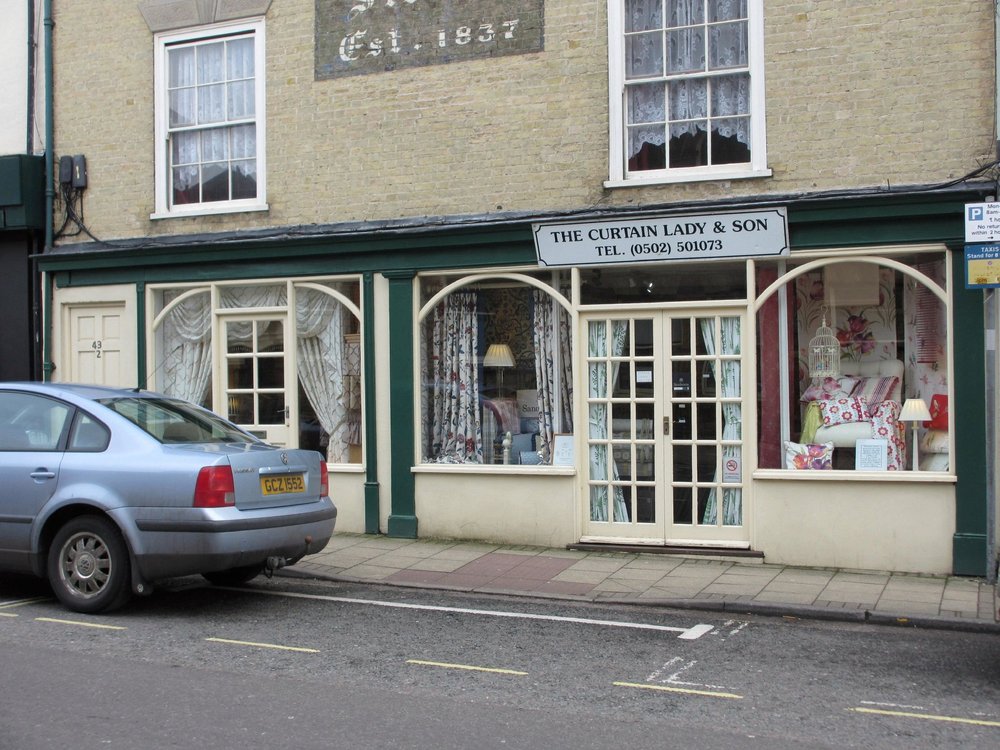 THE CURTAIN LADY & SON 4344 High St, Lowestoft, Suffolk, United