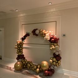 Chosen Decor Events - Basic backdrop with balloons
