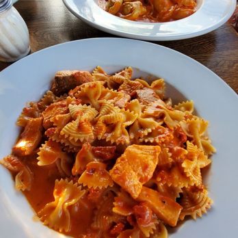 Ristorante Bottaio - Rigatoni Quattro Formaggio and the Farfalle Salmone - Italian Near Me - Libertyville, Illinois