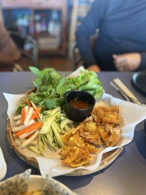 Com Nha Kitchen & Bar by null