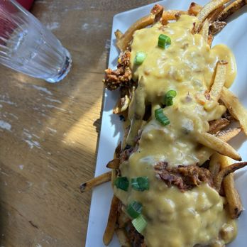 Veggeez Plant Based Eatery - Chili cheese fries - Vegetarian Near Me - Waxhaw, North Carolina Veggeez Plant Based Eatery - Chili cheese fries - Vegetarian Near Me - Waxhaw, North Carolina